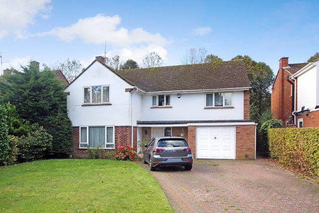 Thumbnail Detached house for sale in Willian Way, Letchworth Garden City