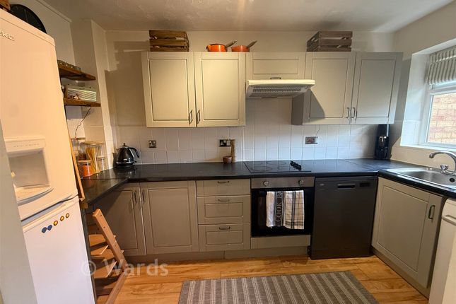 2-bed terraced on 8, Murrain Drive, Maidstone, £270,000
