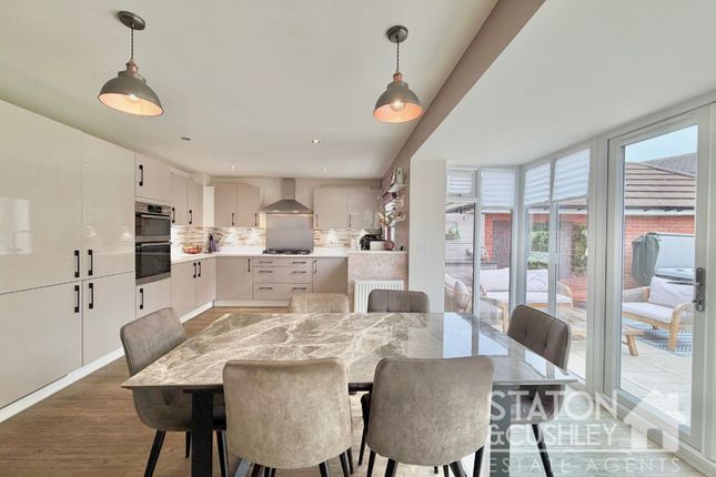 29 Neptune Way, Mansfield photo 3