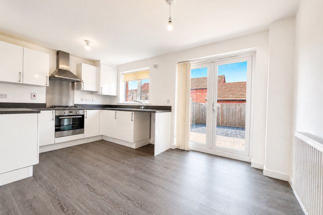 28 Temper Mill Way, Glan Llyn, Newport photo 2