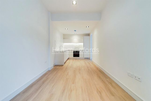 88, North Hill, London photo 2