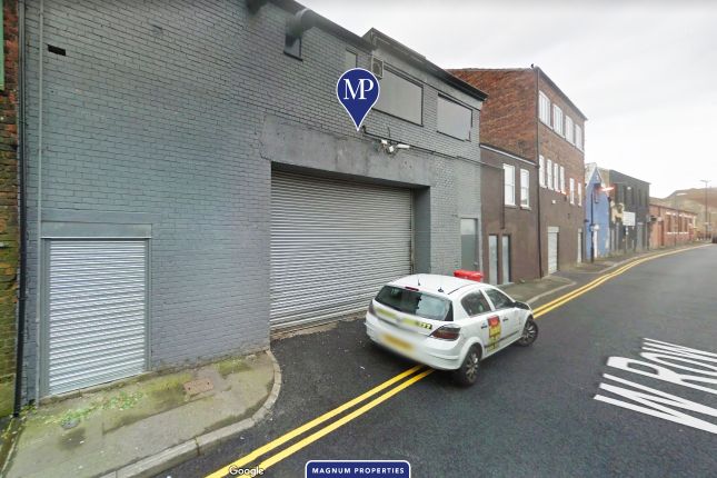 Light industrial to let in West Row (Garage), Stockton-On-Tees