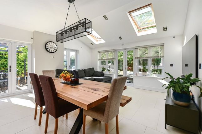 39, Willowbourne, Hampshire photo 4