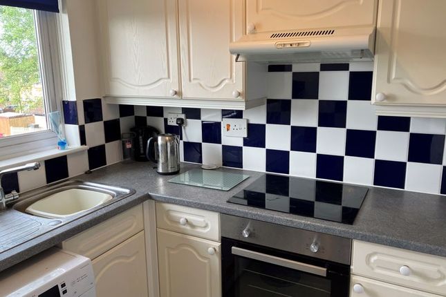 Flat for sale in Gainsborough Way, Yeovil