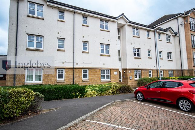 3-bed flat on Sun Gardens, Stockton-On-Tees, £89,950