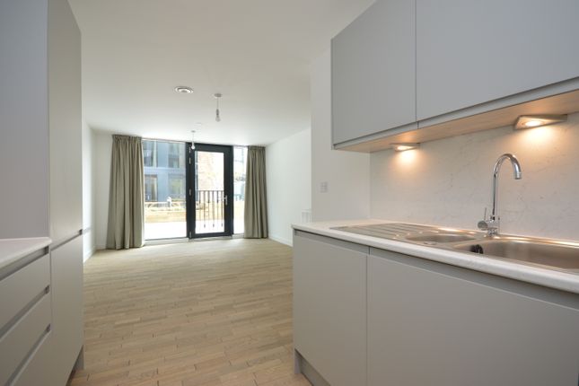 Thumbnail Flat to rent in Redcliff Street, Bristol