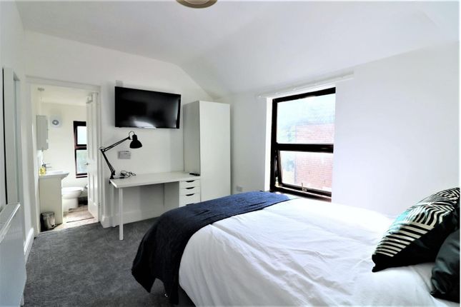 Room 1, 33, Bristol Road, Ilkeston photo 2