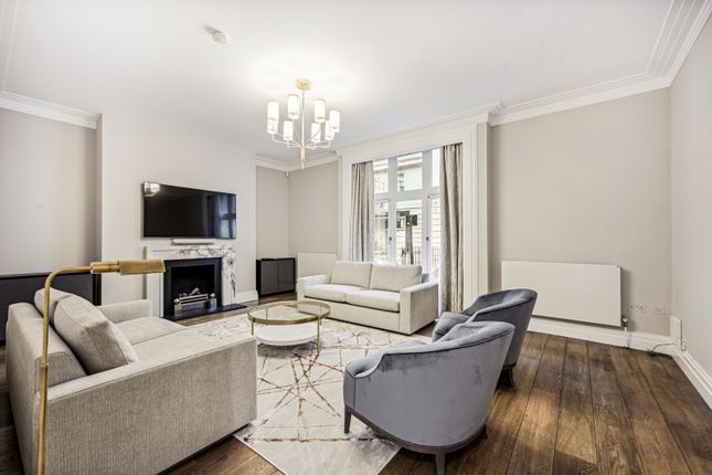 Thumbnail Flat to rent in Dunraven Street, Mayfair