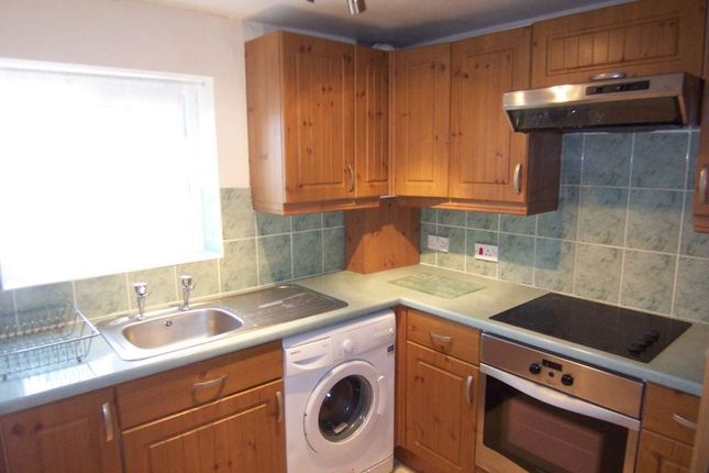 31 Framfield Road, Uckfield photo 2
