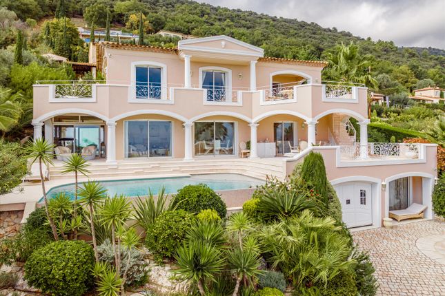 Villa for sale in Tourrettes-Sur-Loup, Alpes Maritimes, Provence Alpes Cote D'azur, France, France