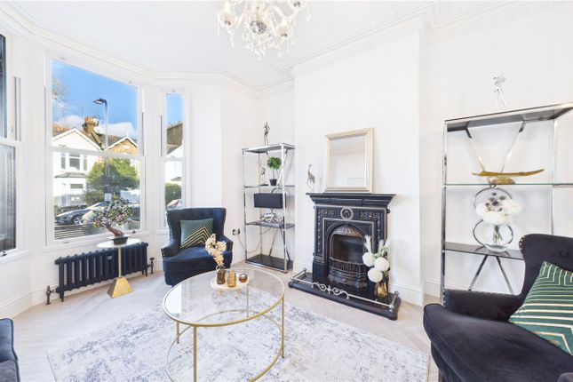30, Grayling Road, London photo 3