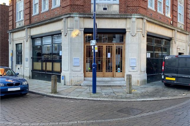 Thumbnail Retail premises to let in Ground Floor, Market Square, St. Neots, Cambridgeshire