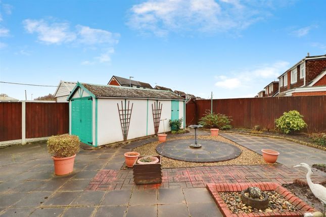 9, Anderson Close, Crewe photo 3
