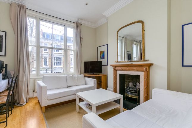 Thumbnail Flat to rent in Kempsford Gardens, Earls Court