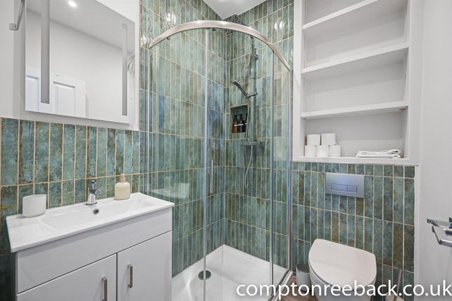 Bathroom.Jpg