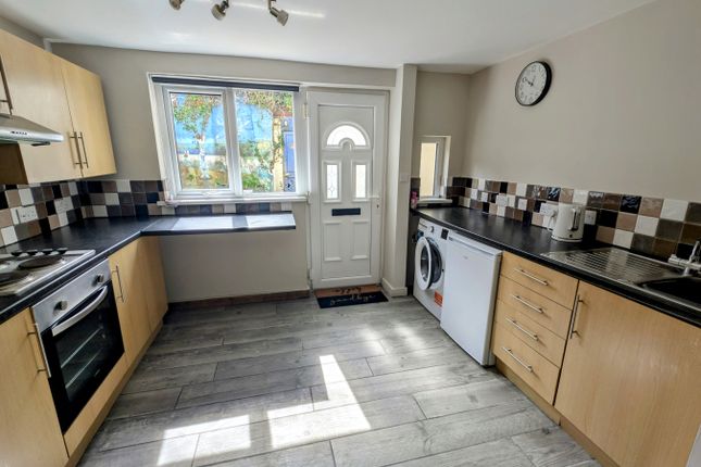 45a Fore Street, Hayle photo 3