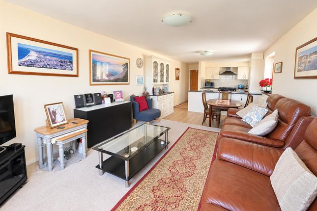Flat 3, 29, Greenhill, Weymouth photo 4