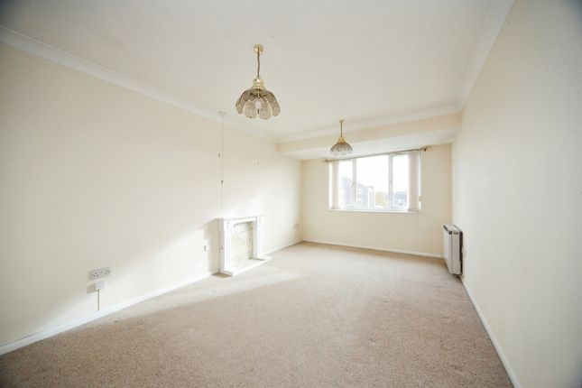 Flat for sale in Albion Street, Dunstable