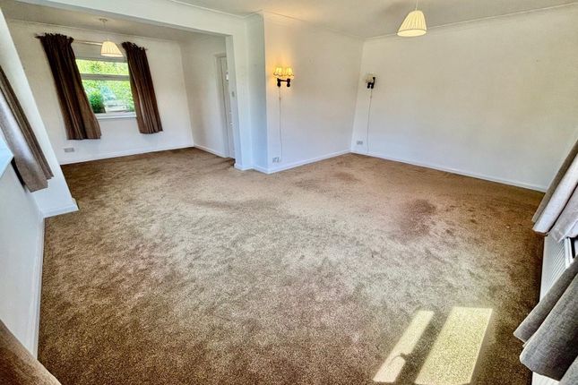 1 School Lane, Snitterby, Gainsborough photo 4