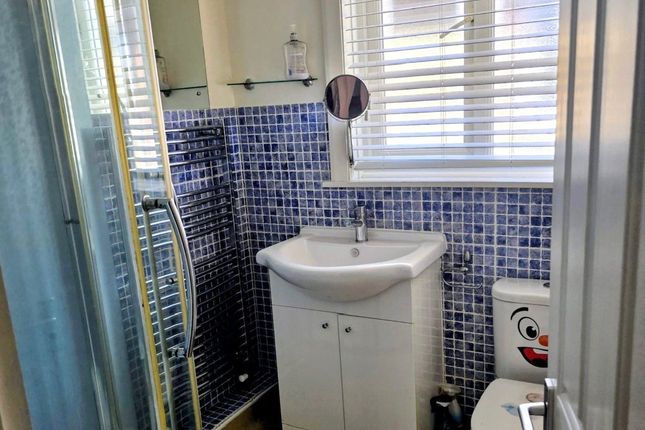 Room 1, 19, Southdown Road, West Sussex photo 4