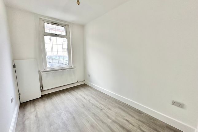 Flat 1, 60, Hartlepool Road, Coventry photo 4