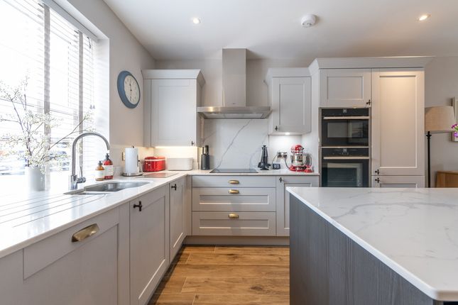 Auctioneers House 42, East Street, Wareham photo 4
