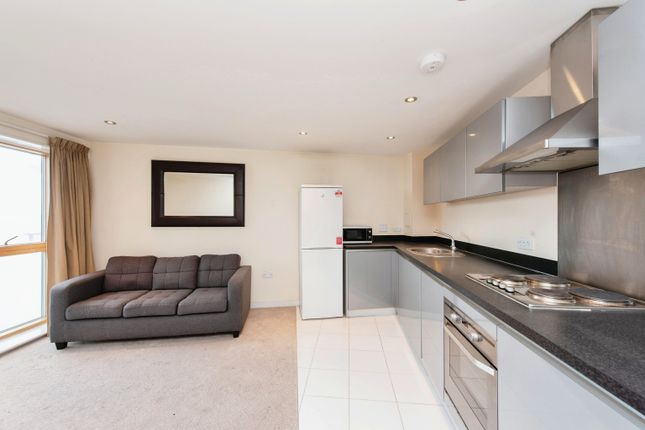 Flat for sale in 21 Durnsford Road, Wimbledon