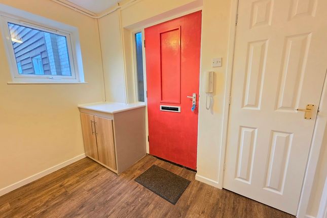 24, Coronilla Green, Great Yarmouth photo 3