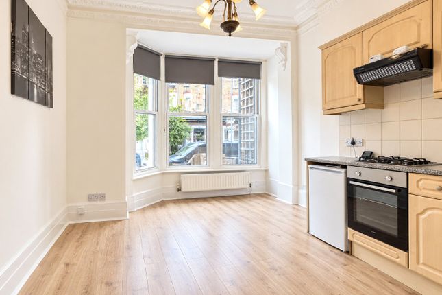 Flat 1, 7, Lysander Grove, London photo 3