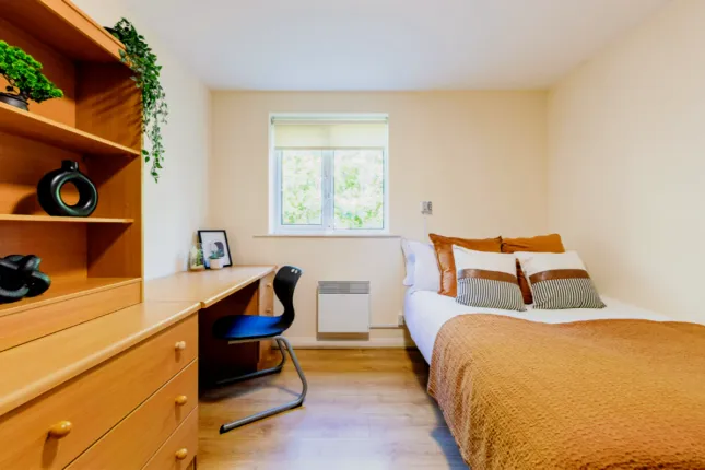 Dwell Weston Court, 45, Cromwell Range, Manchester photo 3