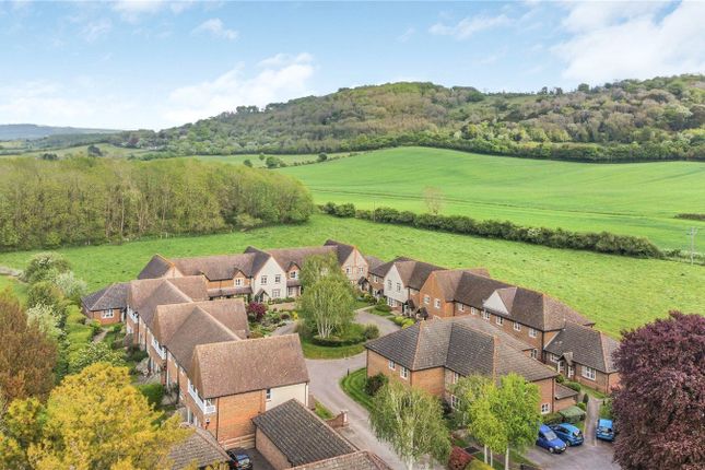 14, Hill Farm Court, Oxfordshire photo 3