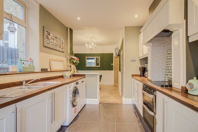 138, Fairfax Drive, Westcliff-on-sea photo 3