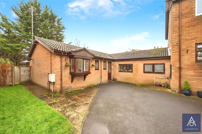 3-bed house on 9, Highfield Court, Northamptonshire, £340,000