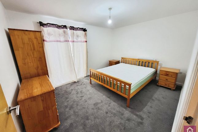 7A, Sycamore Chase, Baguley photo 5