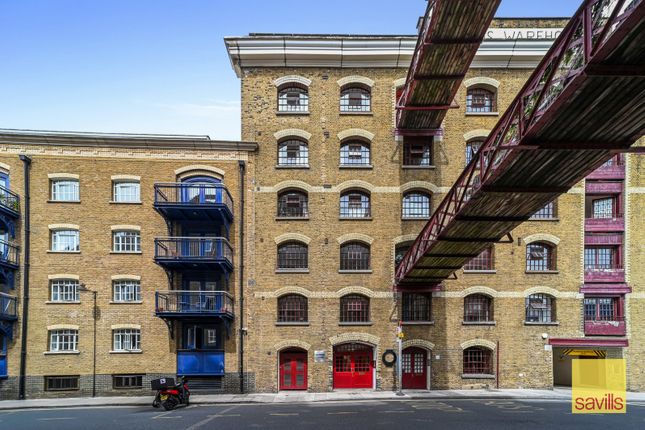 Dundee Court, London photo 3