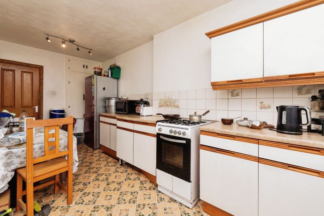 Terraced house for sale in Whitehall Road, Bristol, Somerset