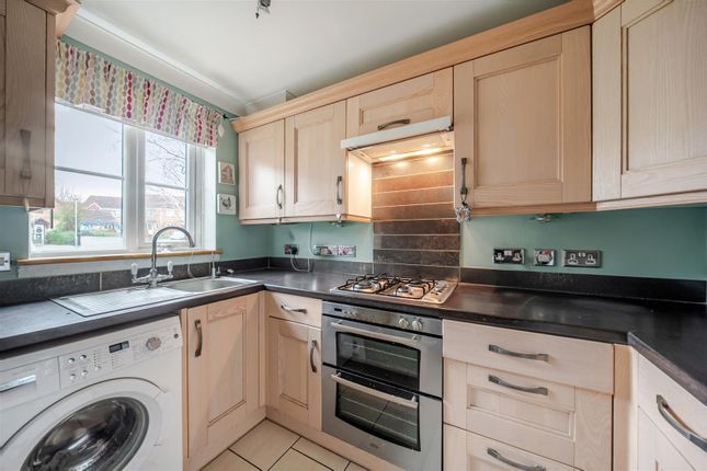 c, Albion Way, Verwood photo 4
