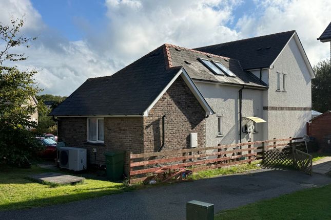 20, Maes Iwan, Aberaeron photo 4