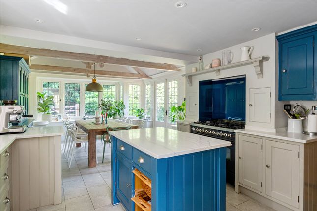 Rowbarns Cottage,, Green Dene, East Horsley photo 2