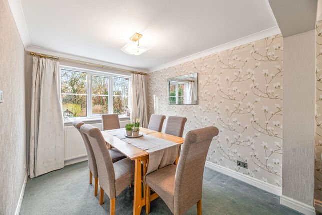 3 Chessington Close, Warrington photo 4