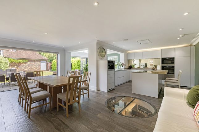 8, Stuart Place, St. Albans photo 4