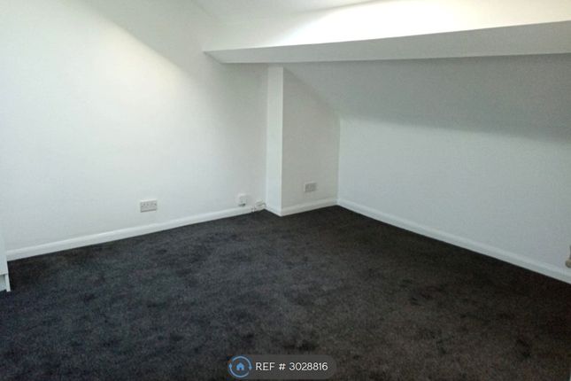 Flat   Alexandra Rd, Flat   Alexandra Rd, Prenton photo 3