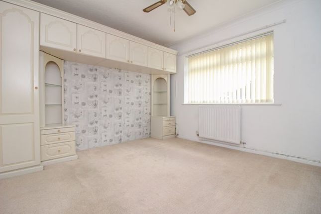 5, Milton Grove, Wigan photo 4