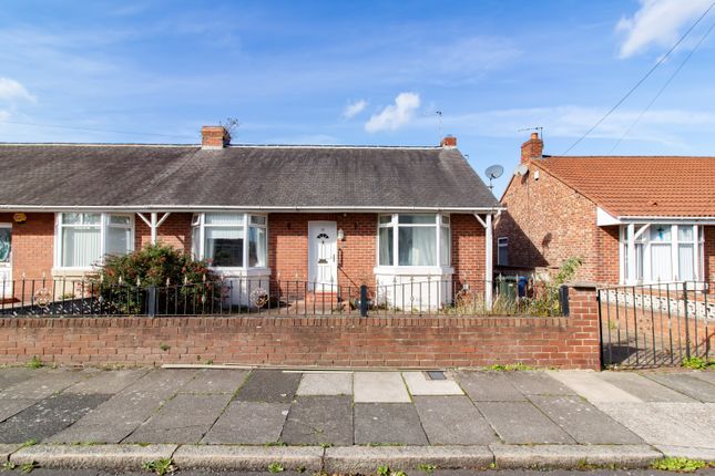 2-bed bungalow on 13, Whinneyfield Road, Newcastle upon Tyne, £130,000