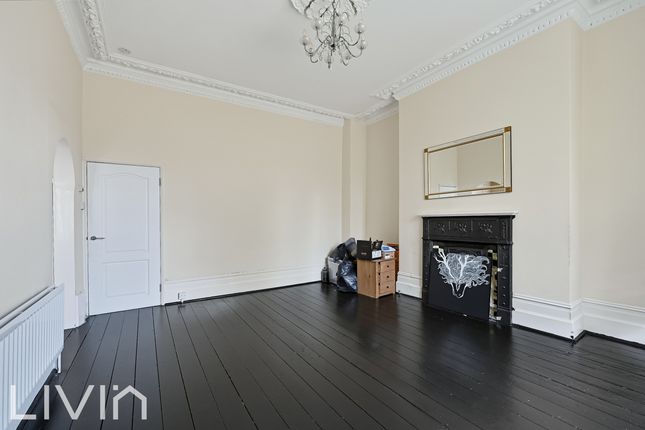 47a Canning Road, Croydon photo 3