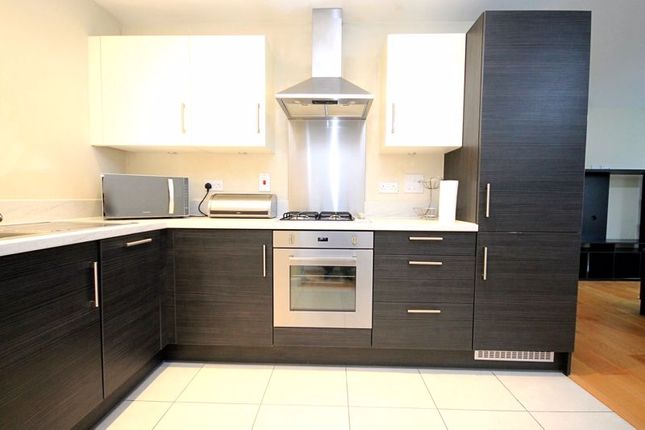 Flat for sale in The Broadway, Greenford