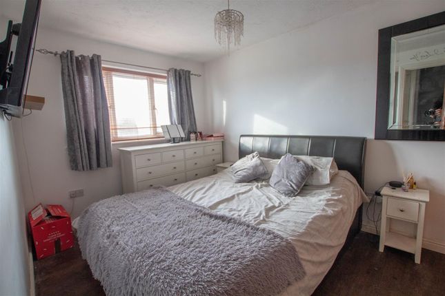 End terrace house for sale in Stockley Close, Haverhill