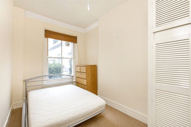 FFF, 4, Tremadoc Road, London photo 5