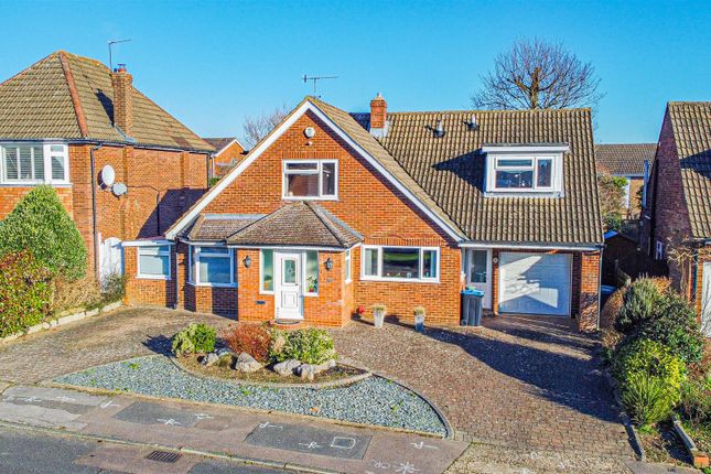 Detached house for sale in St. Anthonys Avenue, Hemel Hempstead