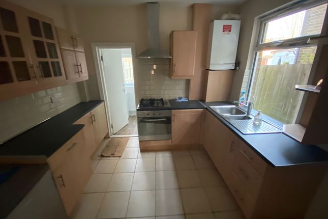 Thumbnail Terraced house to rent in Townsend Road, Southall